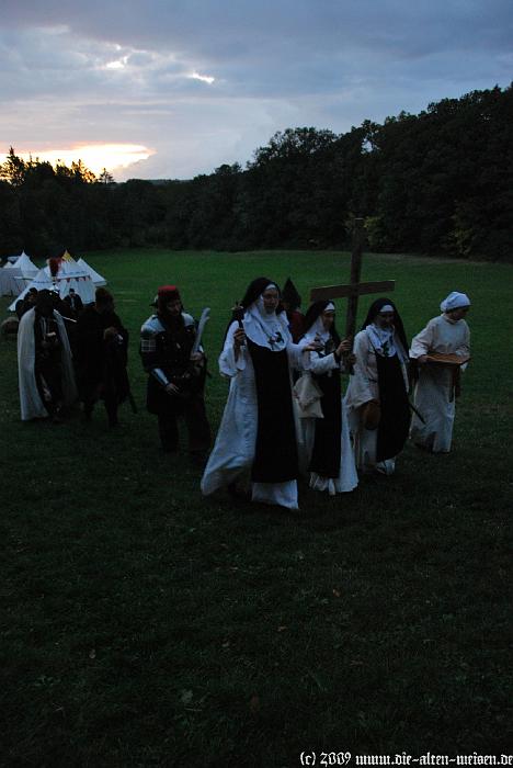 Aufbruch in der Dämmerung